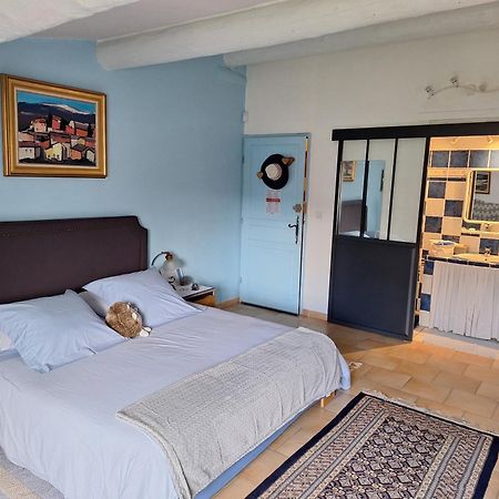 Clos Des Herissons - Chambres D'Hote - Piscine & Jardin Lauris Ngoại thất bức ảnh